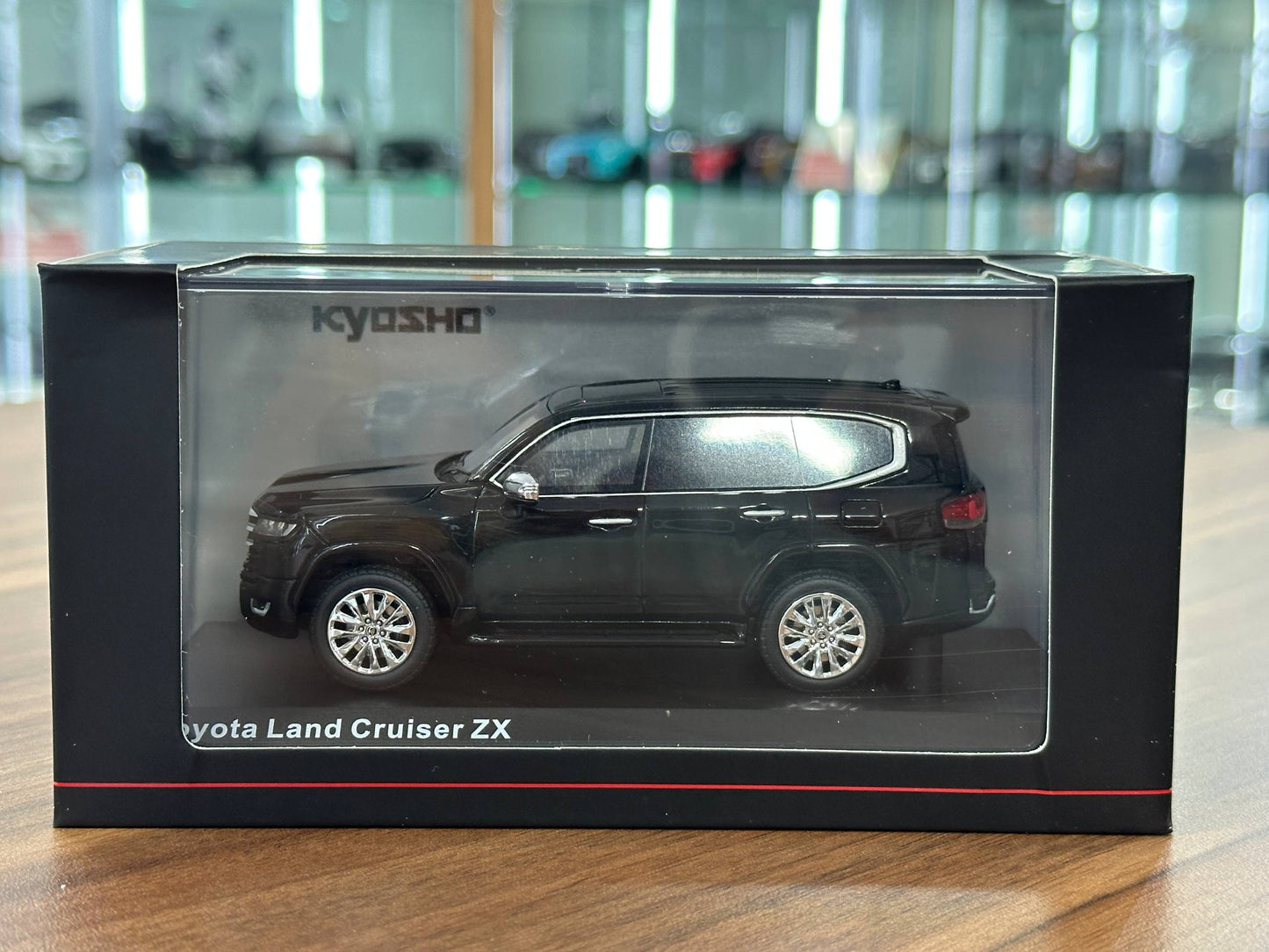1/43 Diecast Model Toyota Land Cruiser ZX Black  – (Kyosho)