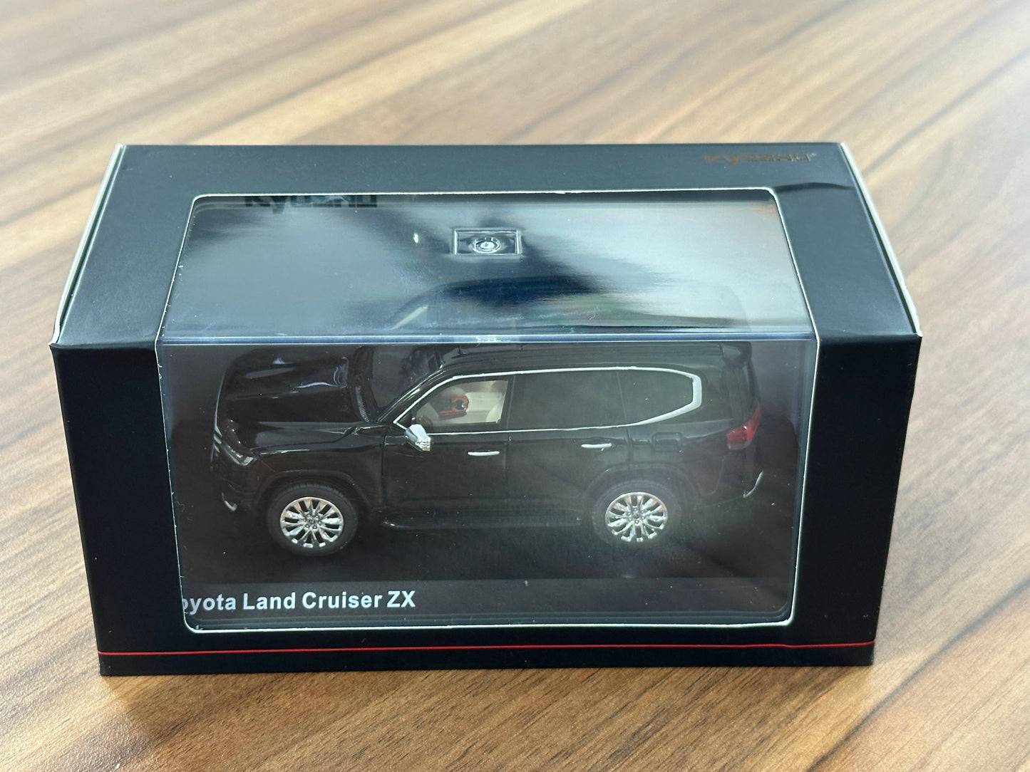 1/43 Diecast Model Toyota Land Cruiser ZX Black  – (Kyosho)