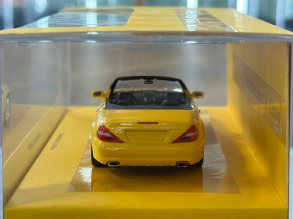 1/43 Diecast Model  Mercedes-Benz SL-Klasse (R230) 2008 (Minichamps)