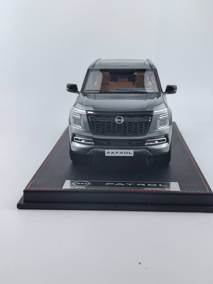 ★[Pre-Order | Delivery Sep 2025] 1/18 Diamand Nissan Patrol Y63  Premium – Grey – Limited Edition 50 pcs