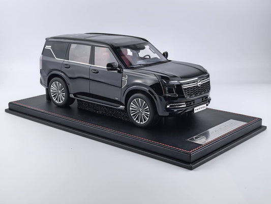 ★[Pre-Order | Delivery Sep 2025] 1/18 Diamand Nissan Patrol Y63 Platinum – Black – Limited Edition (75 pcs)