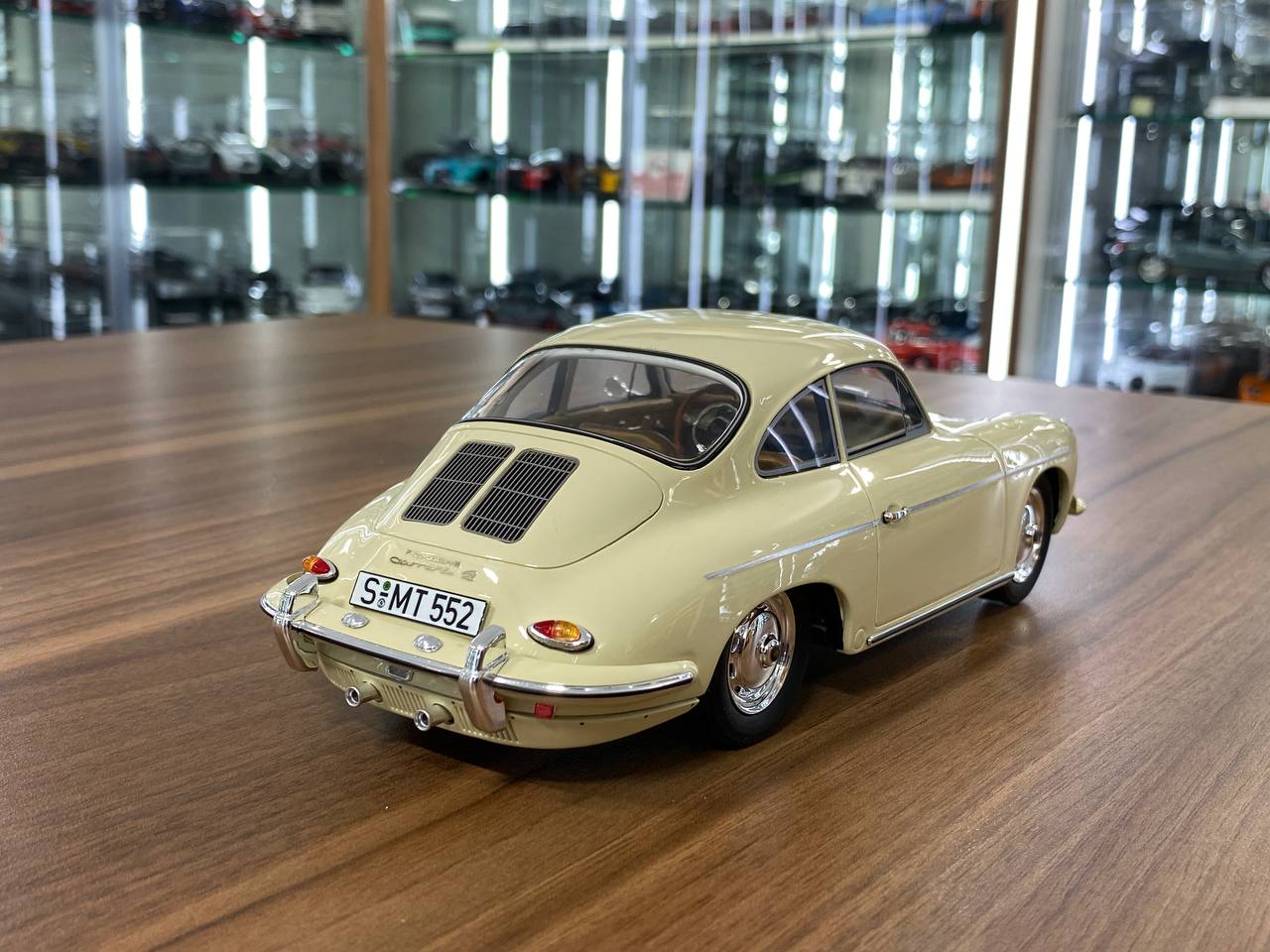 1/18 Resin Porsche 356B 2000 GS Carrera 2 1962 in Beige by GT Spirit - Limited 1000 pcs