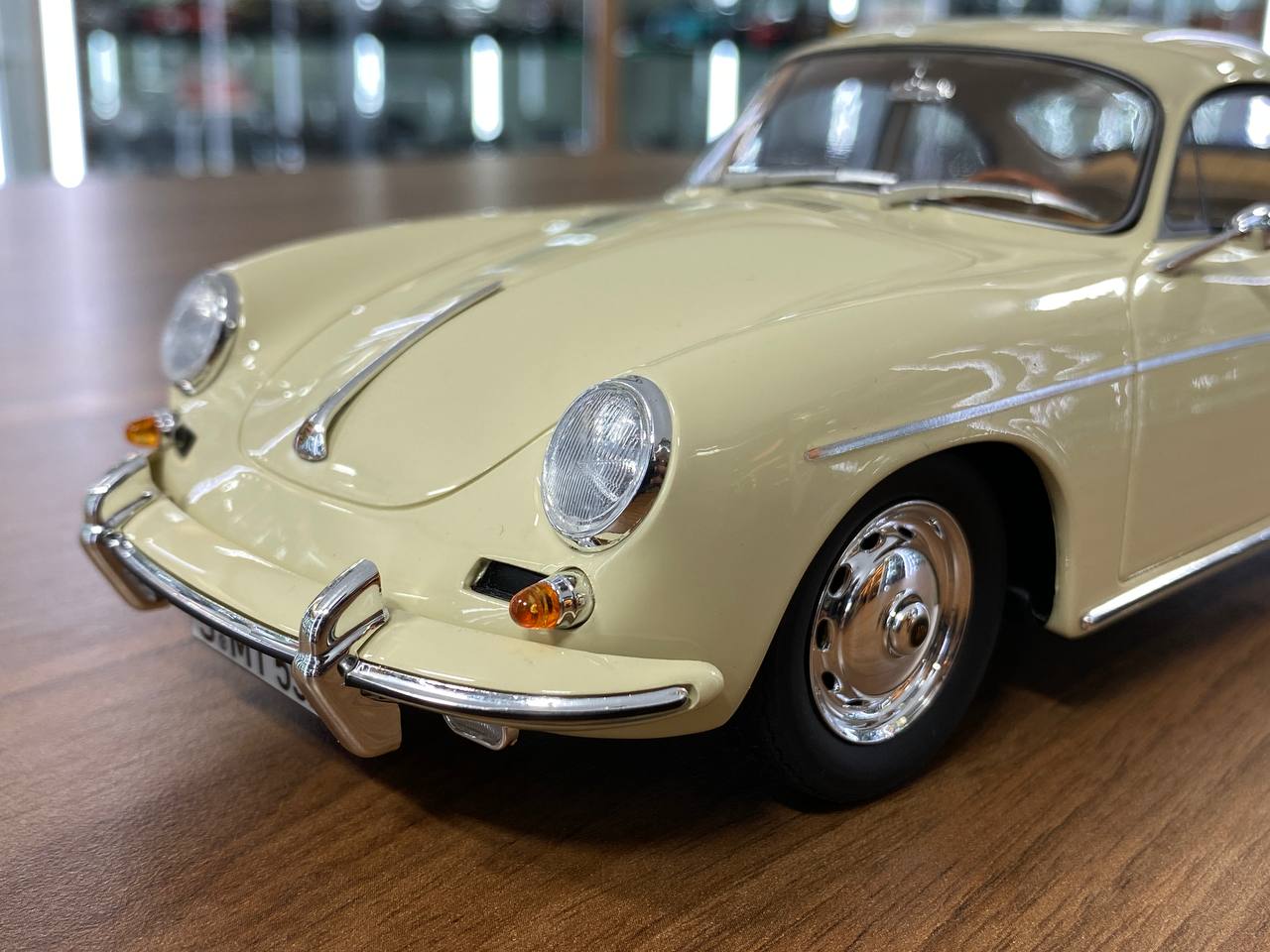 1/18 Resin Porsche 356B 2000 GS Carrera 2 1962 in Beige by GT Spirit - Limited 1000 pcs