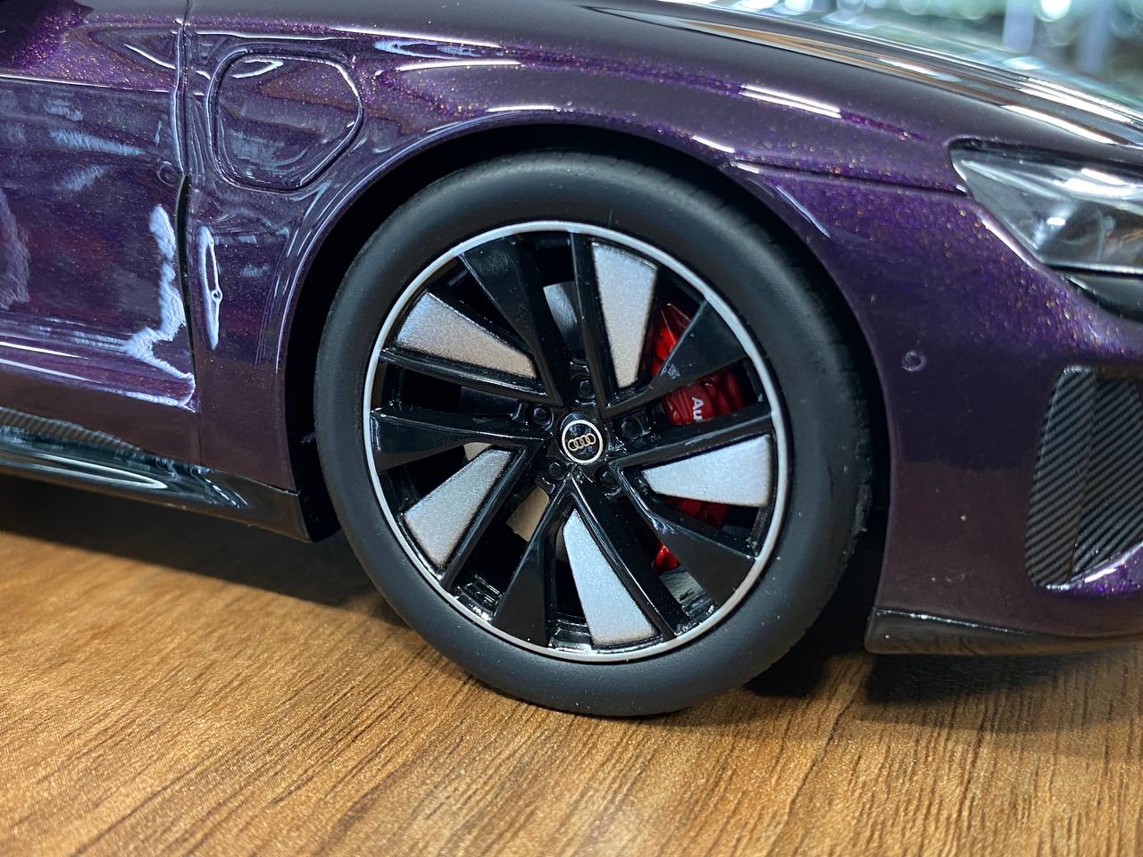 1/18 Resin Audi RS E-Tron GT in Dark Purple by GTSpirit - Limited 999 pcs