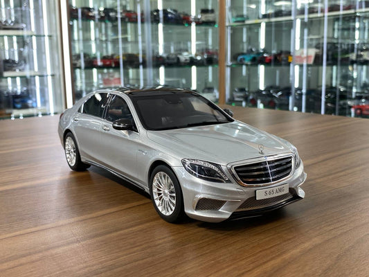 1/18 Resin Mercedes Benz S 65 AMG W222 2016 in Silver by GTSpirit -Limited 1500 pcs