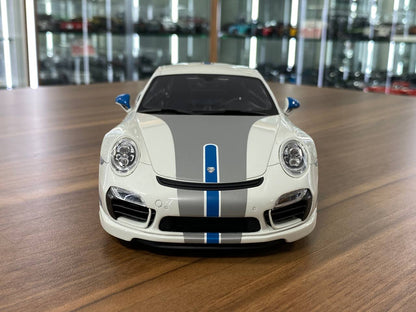 1/18 Resin GTSpirit Porsche 911 Turbo S Modified By TechArt in White / blue stripe Limited 1250 pcs0 pcs