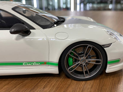 1/18 Resin Porsche 911 Turbo S Modified by TechArt in White/Green Stripe  Limited 300 pcs