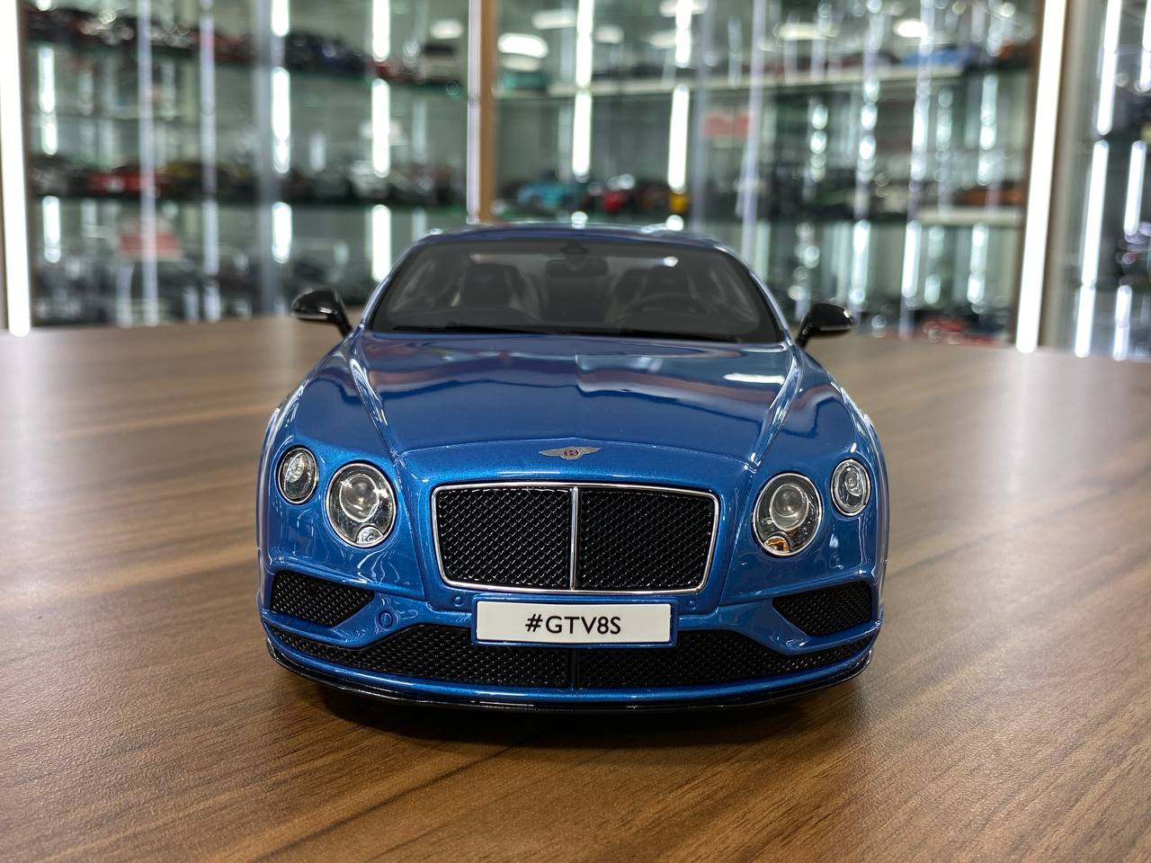 1/18 Resin GT Spirit Bentley Continental GT V8 S 2015  Blue Limited 504 pcs