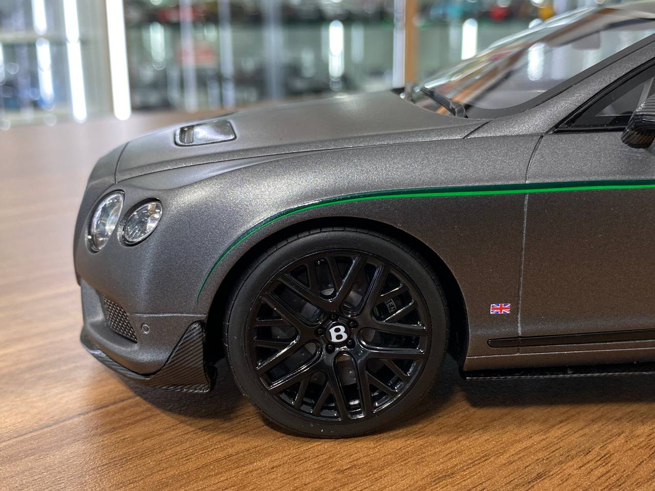 1/18 Resin Bentley Continental GT3-R 2015 Matt Grey Limited 504 pcs