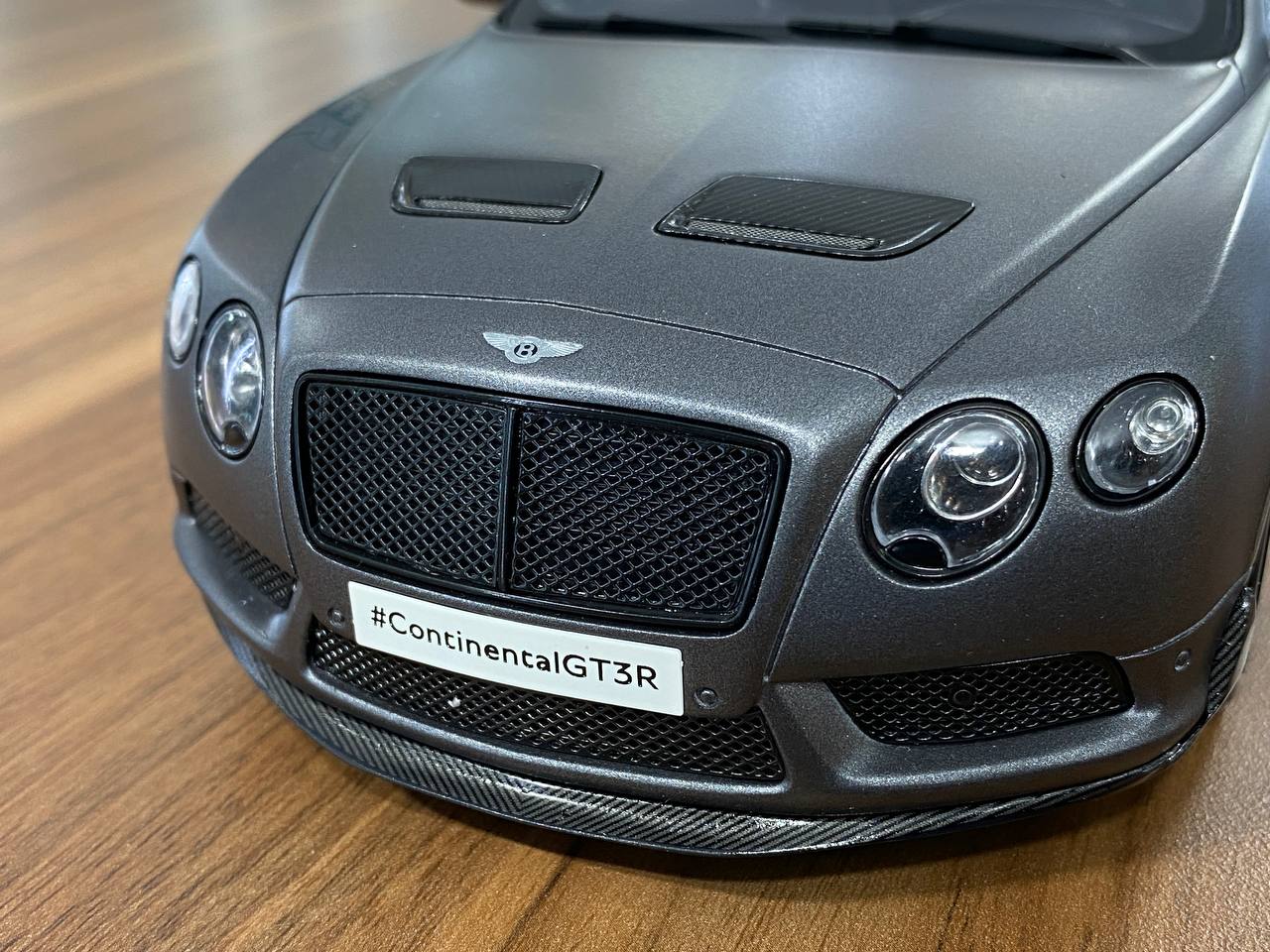 1/18 Resin Bentley Continental GT3-R 2015 Matt Grey Limited 504 pcs