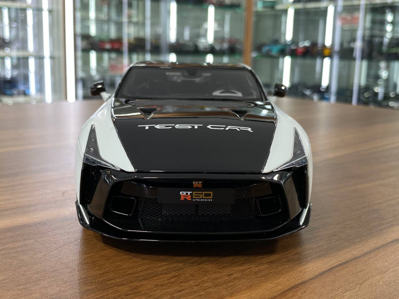 1/18 Resin GT Spirit Nissan GT-R50 Test Car 2020 White/ Black Limited 999 pcs