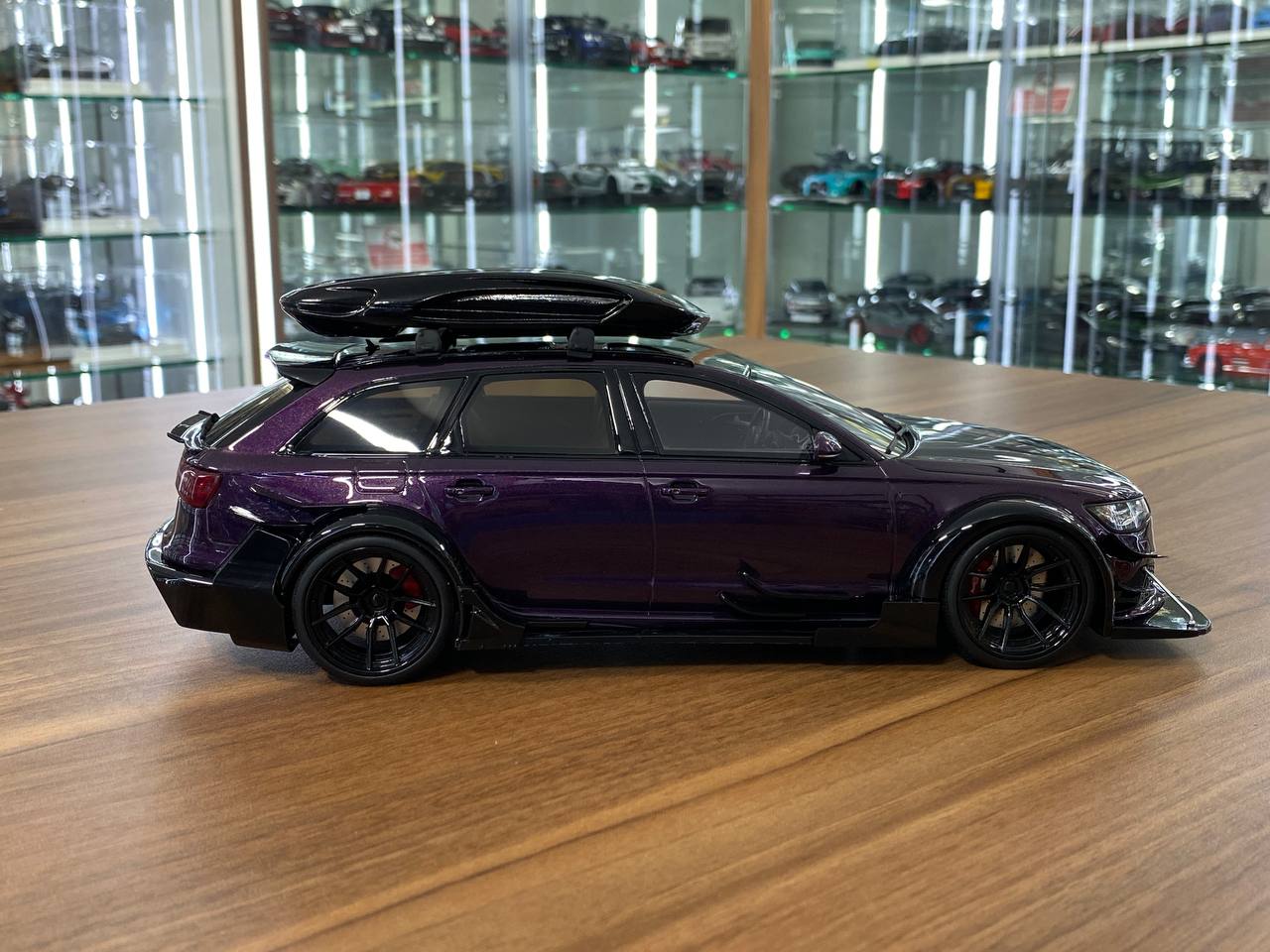 1/18 Resin GT Spirit Audi RS 6 Avant C7 Body Kit Widebody 2018 Dark purple  Limited 1200 pcs