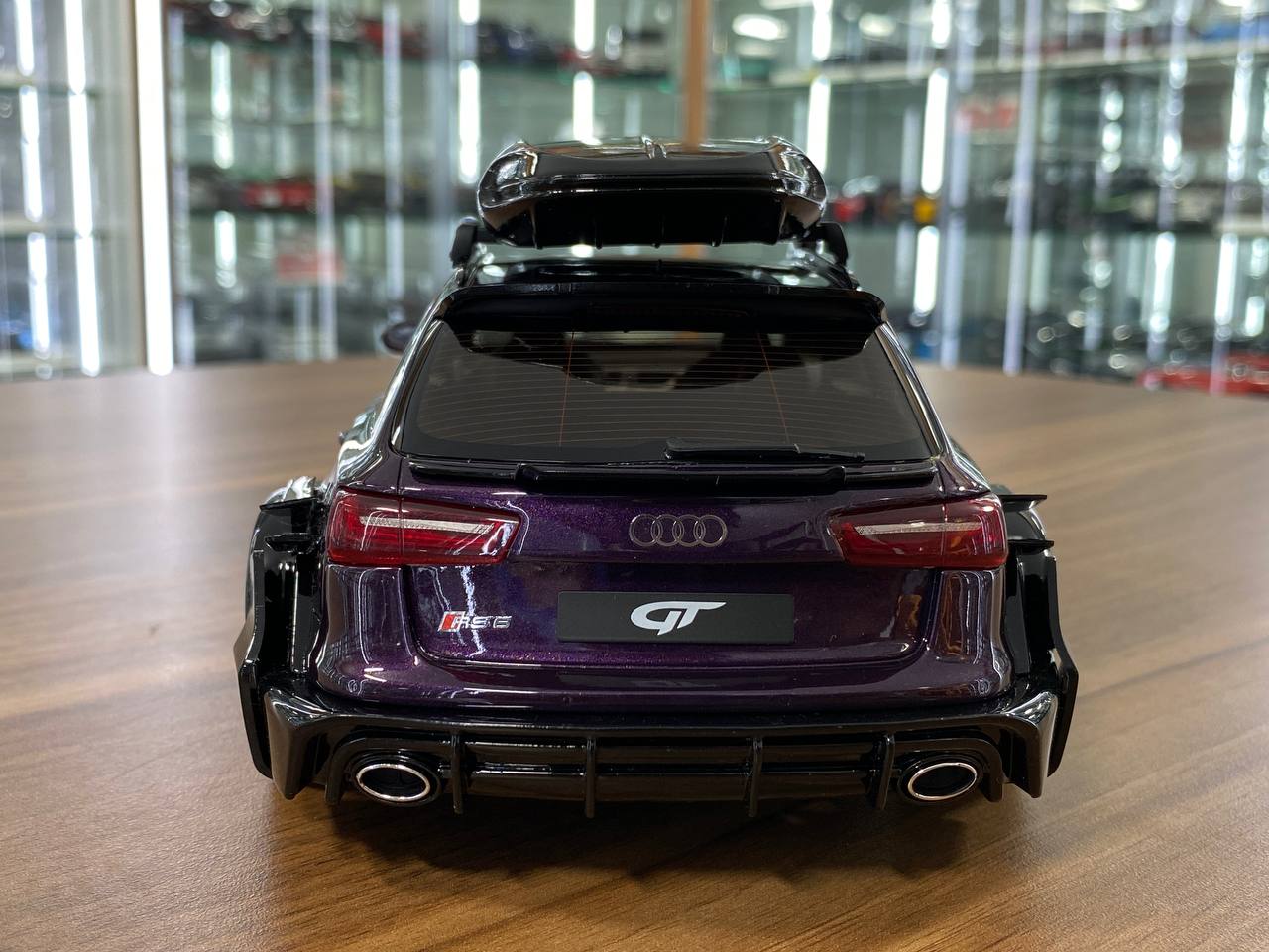 1/18 Resin GT Spirit Audi RS 6 Avant C7 Body Kit Widebody 2018 Dark purple  Limited 1200 pcs