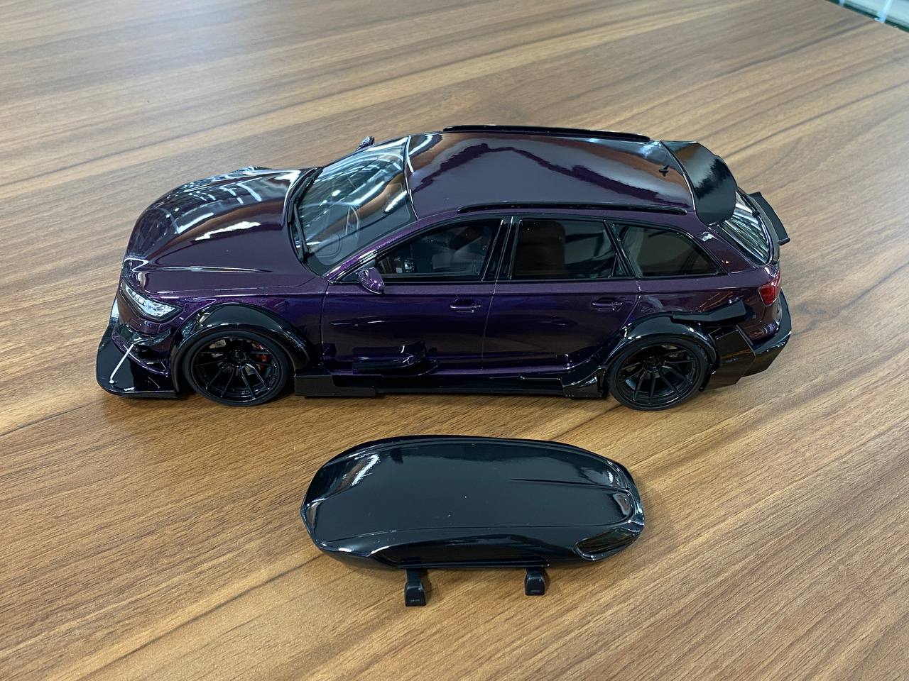1/18 Resin GT Spirit Audi RS 6 Avant C7 Body Kit Widebody 2018 Dark purple  Limited 1200 pcs