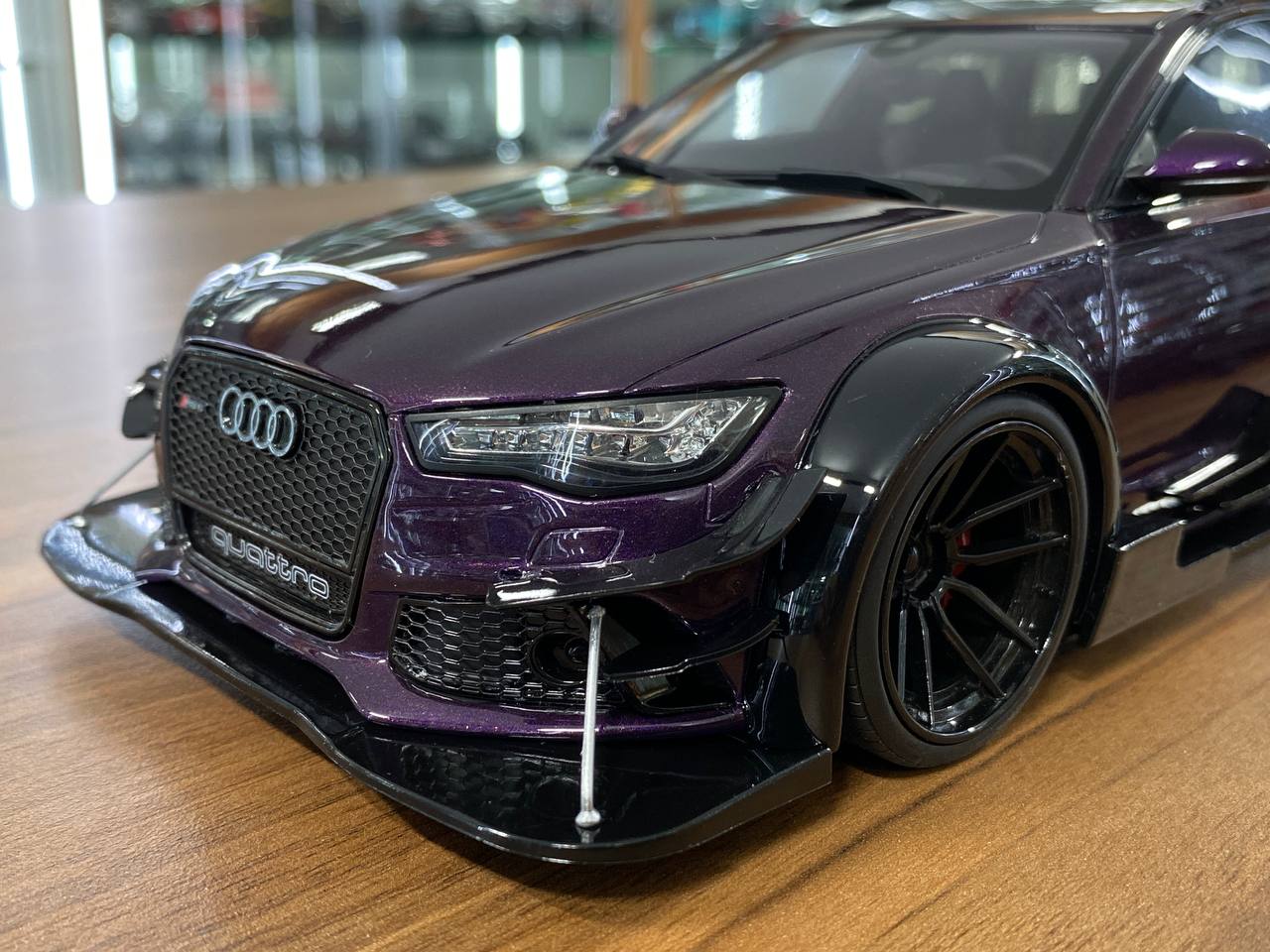 1/18 Resin GT Spirit Audi RS 6 Avant C7 Body Kit Widebody 2018 Dark purple  Limited 1200 pcs