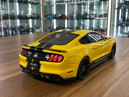 1/18 Resin GT Spirit FORD Mustang Shelby GT 2015 Yellow / Black stripes Limited 1050 pcs