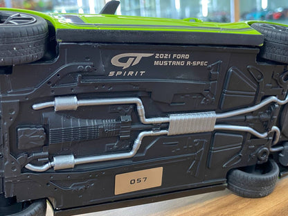 1/18 Resin GT Spirit FORD Mustang R-Spec 2021 Grabber Lime green Limited 057