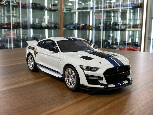 1/18 Resin GT Spirit FORD Mustang Shelby GT500 Drogon Snake 2020 White / Blue stripes  Limited 1200 pcs