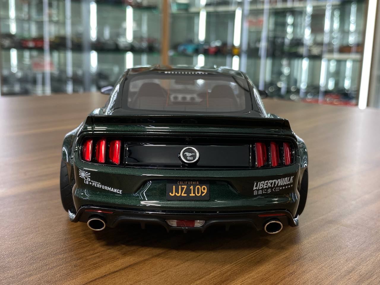 1/18 Resin GT Spirit Shelby GT500 LB Works 2020 Dark green Limited 1100 pcs
