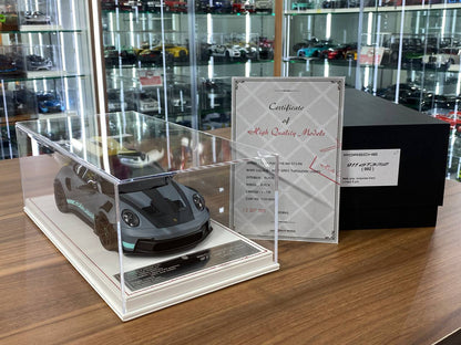 1/18 Resin model Davis & Giovanni Porsche 911 GT3 RS (992) Maty grey, turquoise livery Limited- 8 pcs