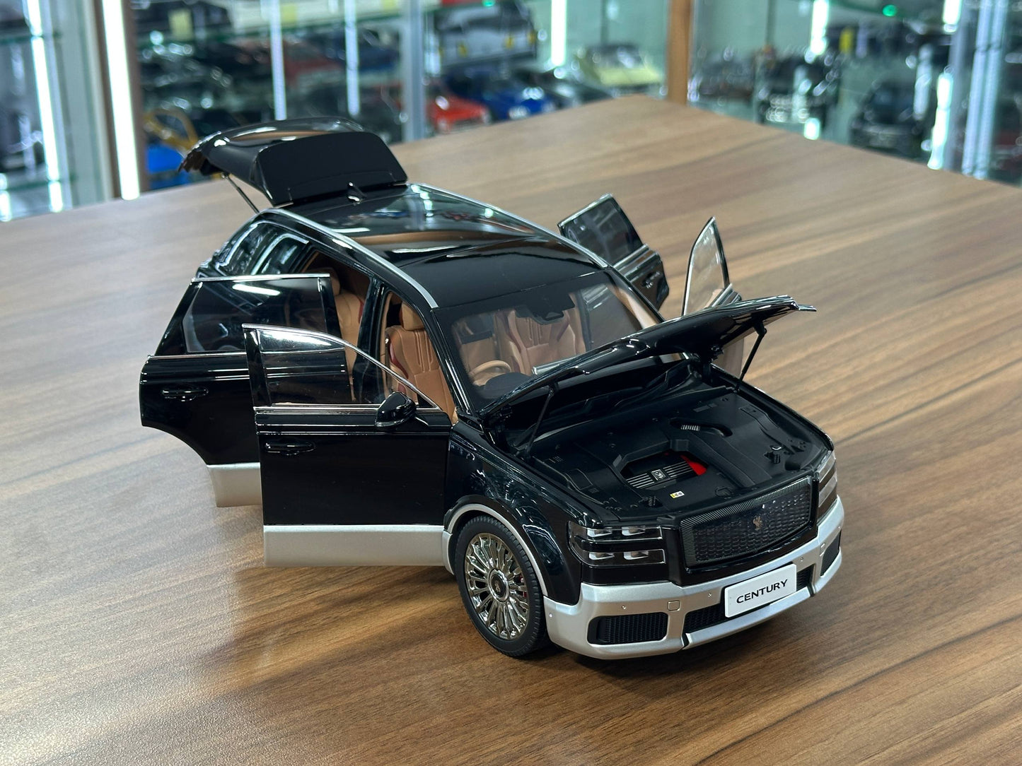 1/18 Diecast Model Toyota Century SUV 2023 in Black / Silver – (Almost Real)