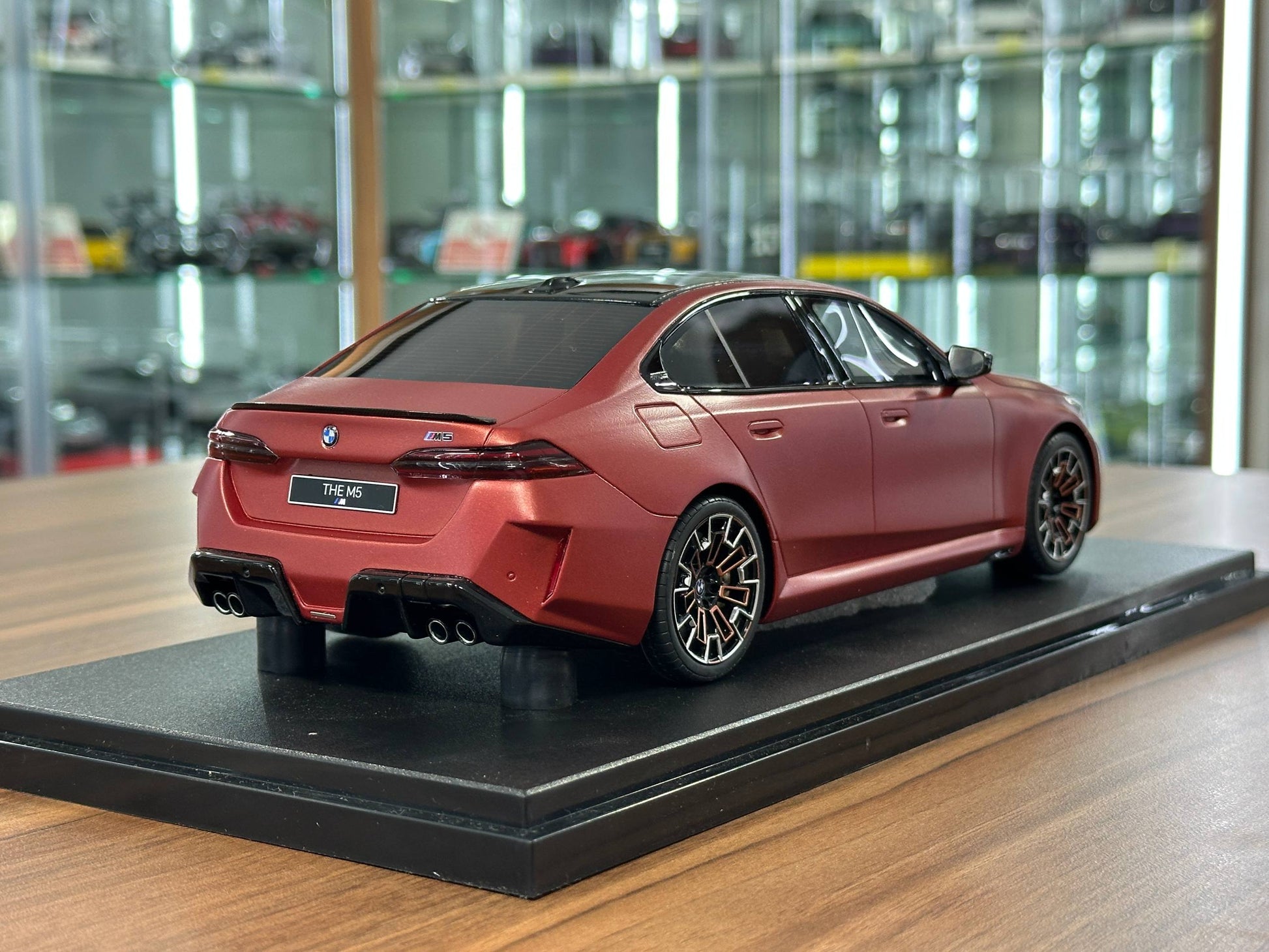 GT Spirit BMW M5 G90 2025 Saloon – Matt Red (1:18 Resin)