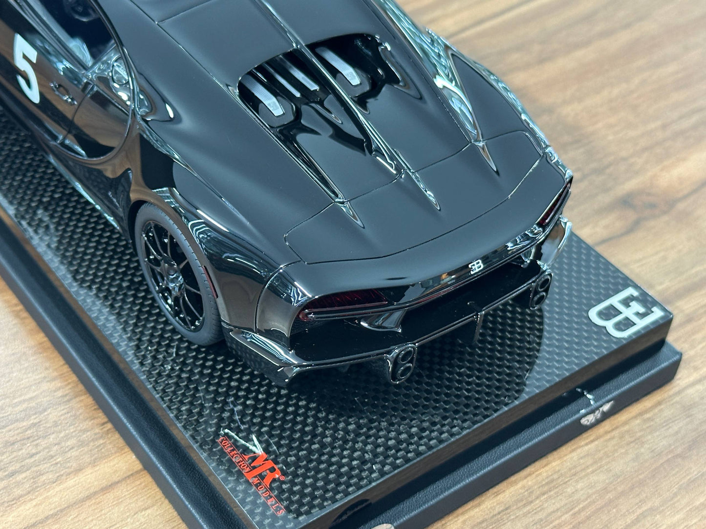 1:18 Resin MR Collection Bugatti Chiron Super Sport – Nocturne Black Limited to 99 pcs