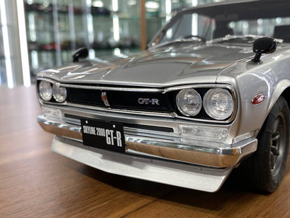1/18 Resin Otto Mobile Nissan Skyline 2000 GT-R  in Silver Limited 2000 pcs