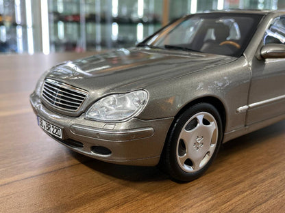 1/18 Diecast Mercedes-Benz S600 (W220, 2000–2005) – Norev Dealer Edition (Cubanite Silver, Full Opening)