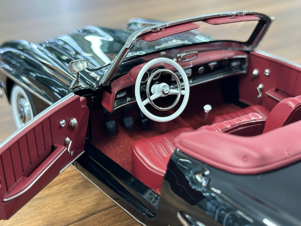 1:18 Norev Dealer Edition Mercedes-Benz 190 SL Cabriolet (W121) 1955-1963 - Black