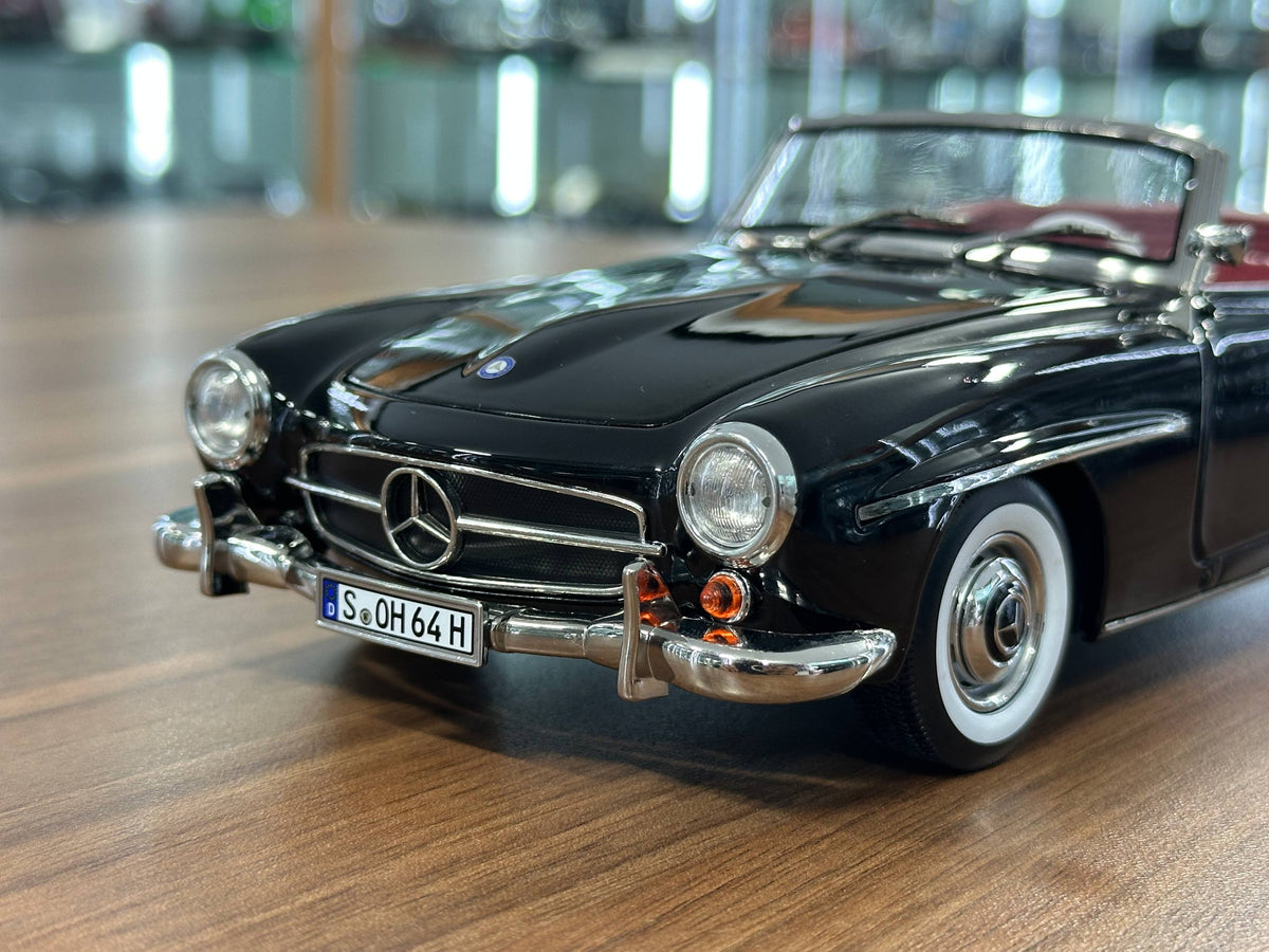 1:18 Norev Dealer Edition Mercedes-Benz 190 SL Cabriolet (W121) 1955-1963 - Black