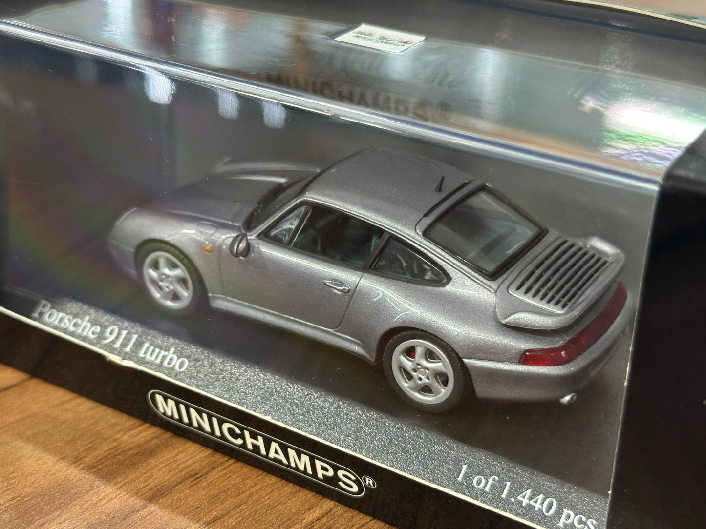 Minichamps Porsche 911 Turbo (1995) – Grey Metallic – 1:43 Diecast Model Car