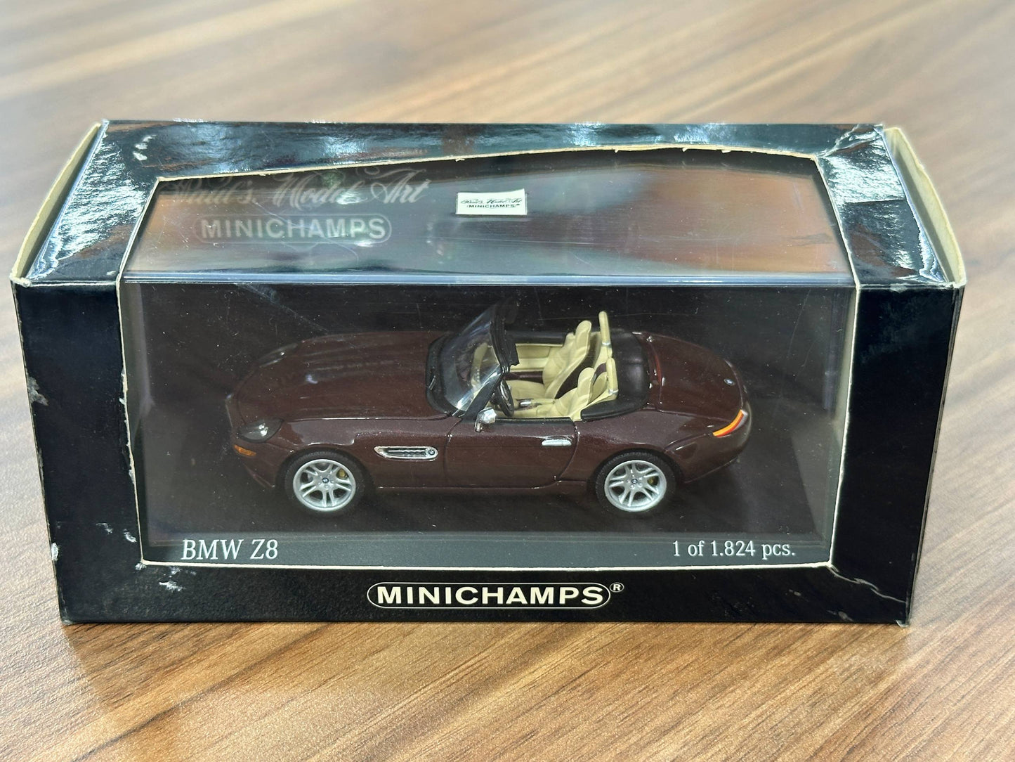 1/43 Diecast Model  BMW Z8 Cabriolet 1999 (Minichamps)