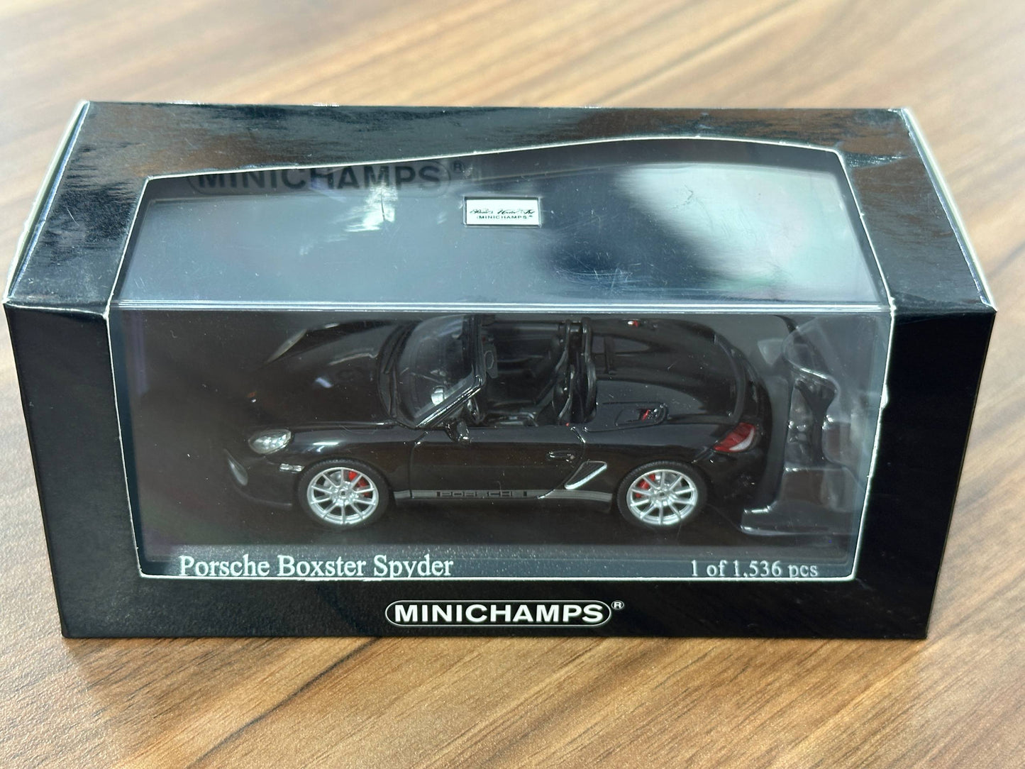1/43 Diecast Model Porsche Boxster Spyder 2010 (Minichamps)