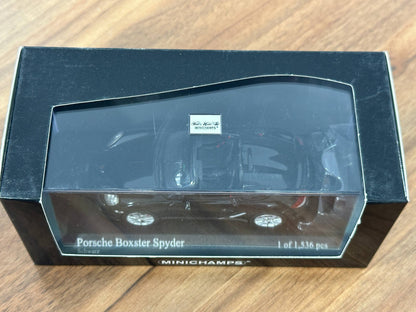1/43 Diecast Model Porsche Boxster Spyder 2010 (Minichamps)
