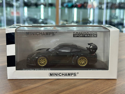1/43 Diecast Model  Porsche 911 GT2RS (991.2) 2018 (Minichamps)