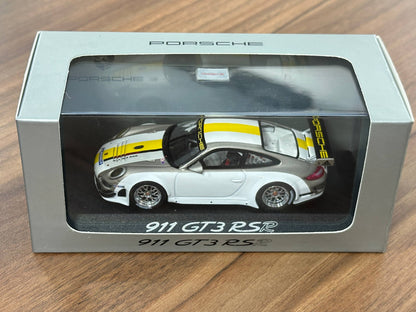 1/43 Diecast Model Porsche 911 GT3 RSR (Minichamps)