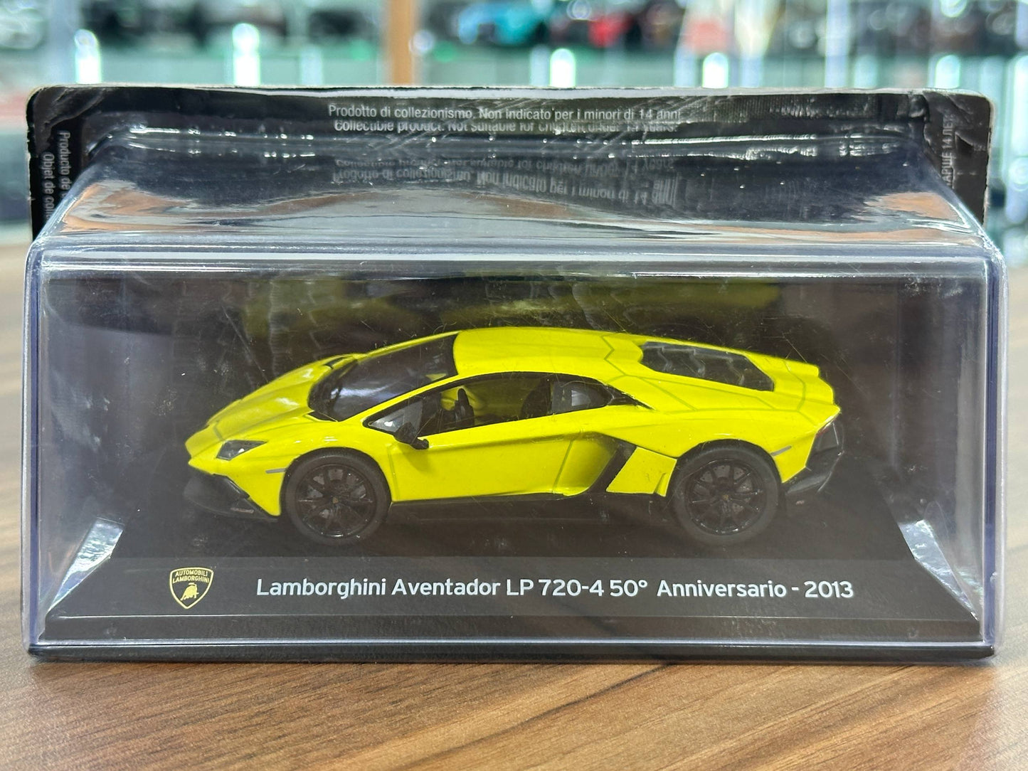 1/43 Diecast Model Lamborghini Aventador LP 720-4 50th Anniversary 2013 (Lamborghini Official)