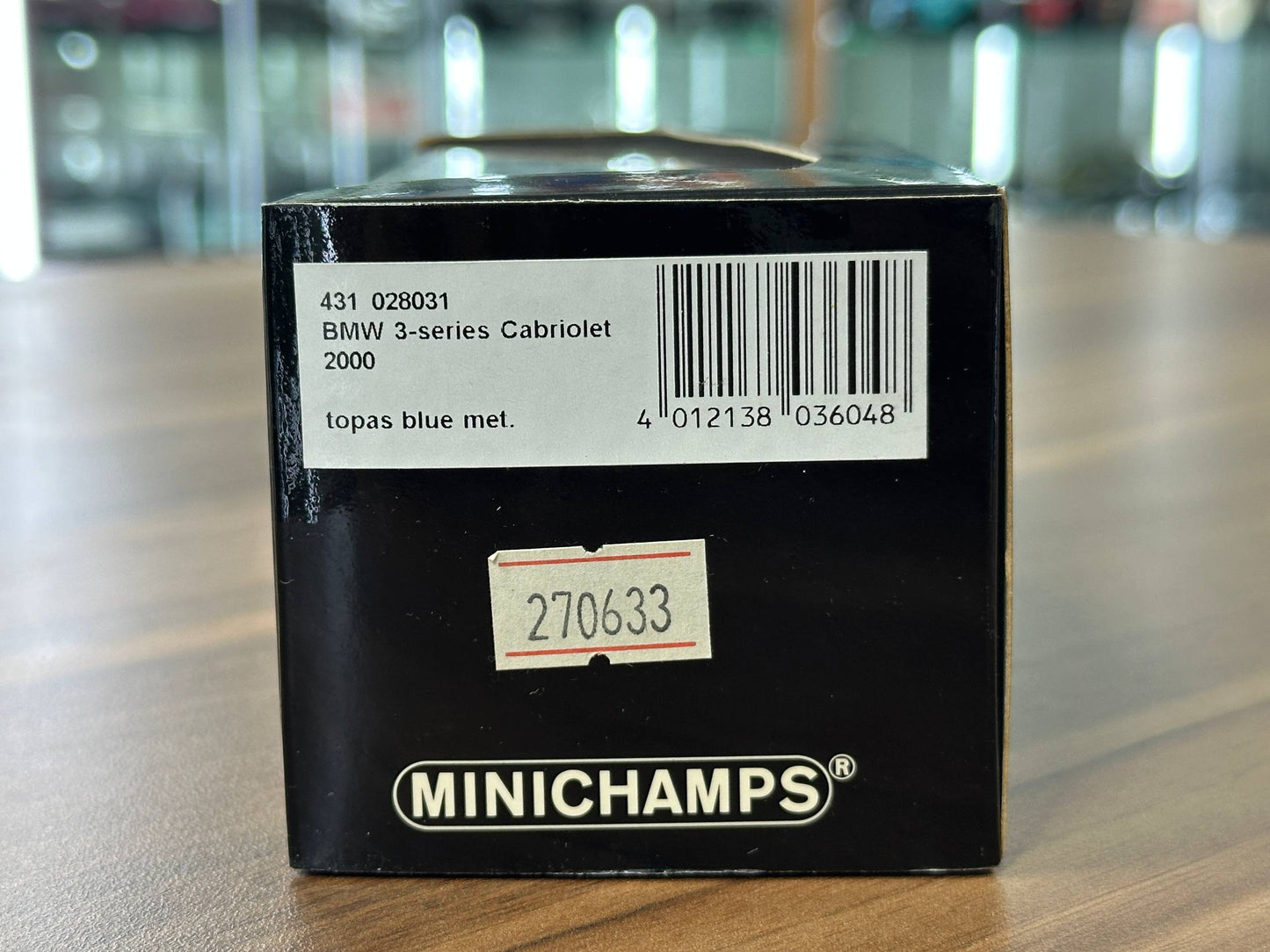 1/43 Diecast Model BMW 3-Series Cabriolet 2000( Minichamps)