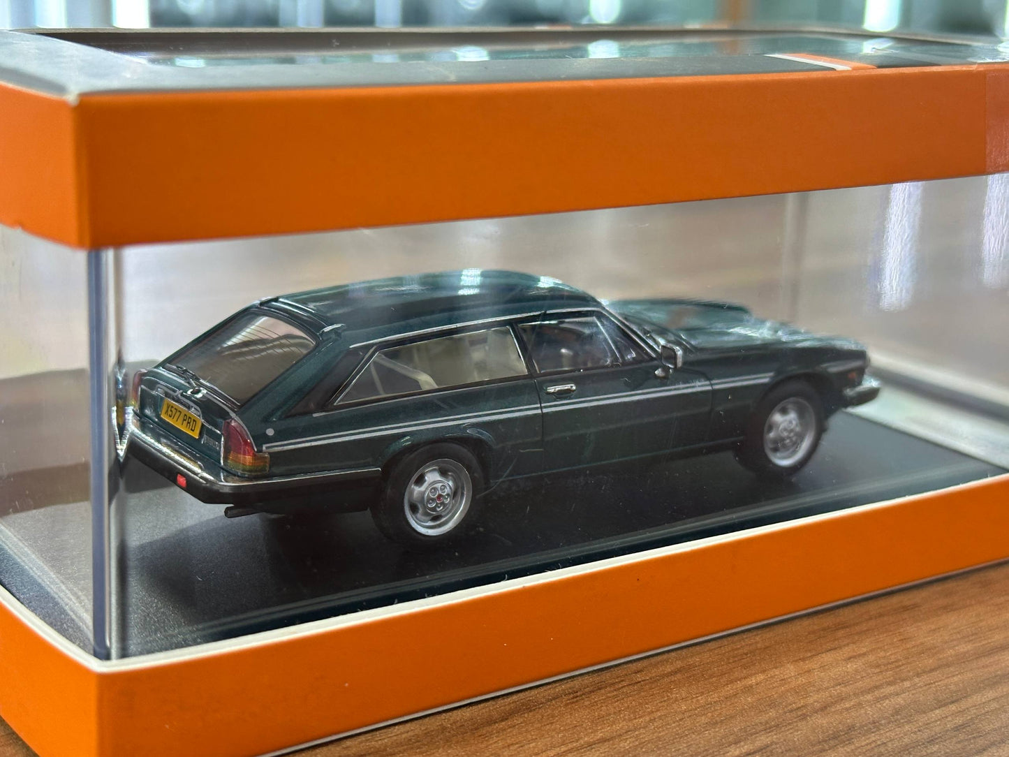 1/43 Diecast Model Jaguar XJS Lynx Eventer Shooting Brake 1983 (Ixo)