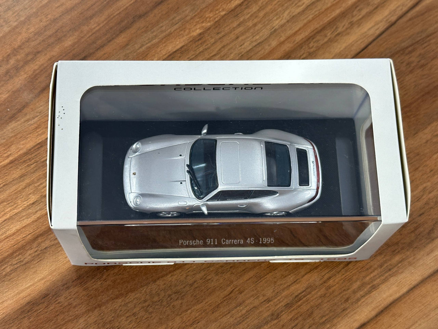 1/43 Diecast Model  Porsche 911 Carrera 4S 1995 (Atlas Collection)