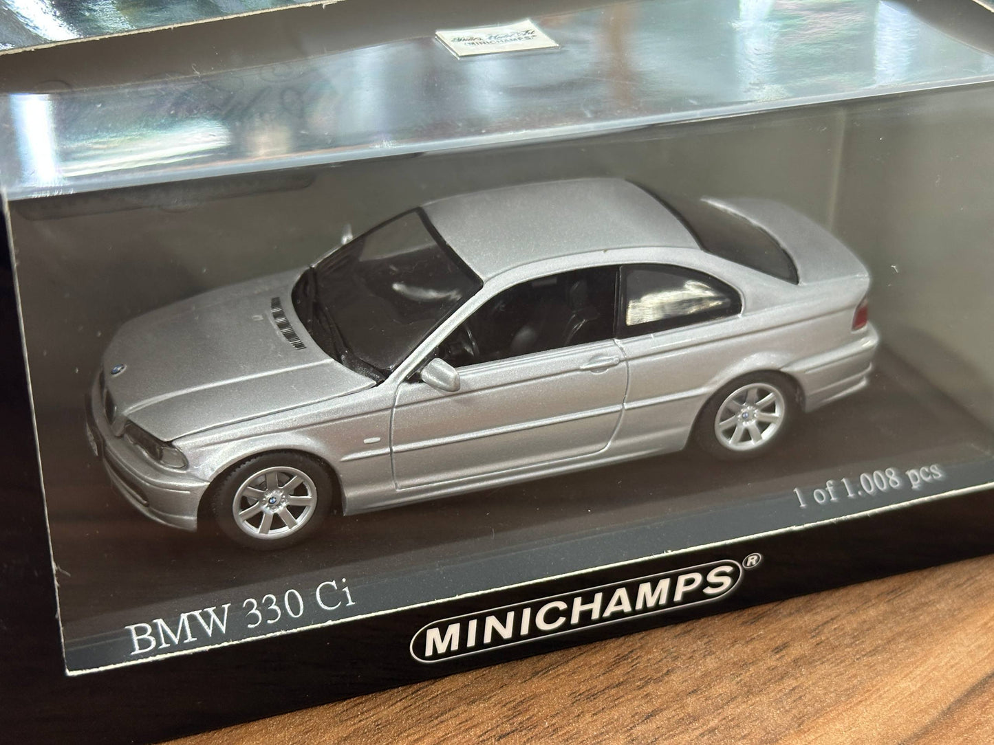 Minichamps BMW 330 Ci Coupe – Silver – 1:43 Diecast Model (Non-Opening)