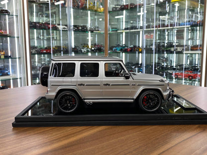 1/18 Resin Motor Helix Mercedes Benz  AMG G63 2019  Matt Silver Limited 66 pcs