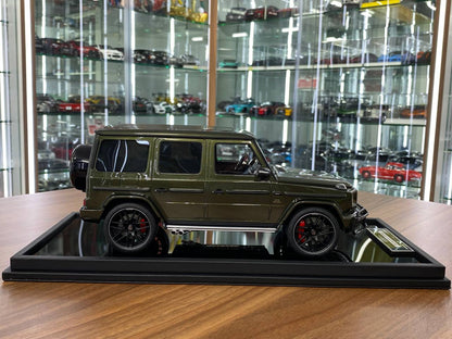 1/18 Resin Motor Helix Mercedes Benz AMG G63 2019 Olive Green Limited 66 pcs