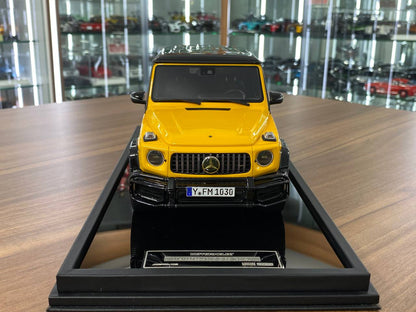 1/18 Resin Motor Helix Mercedes Benz AMG G63 2019 Yellow Limited 99 pcs