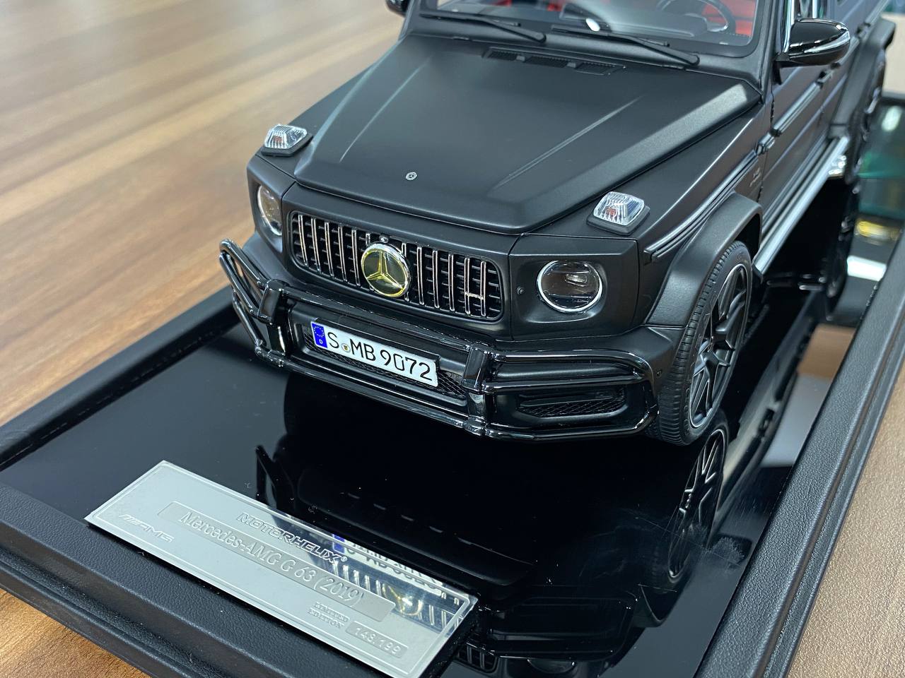 1/18 Resin Motor Helix Mercedes Benz AMG G63 2019 Matt Black Limited 199 pcs