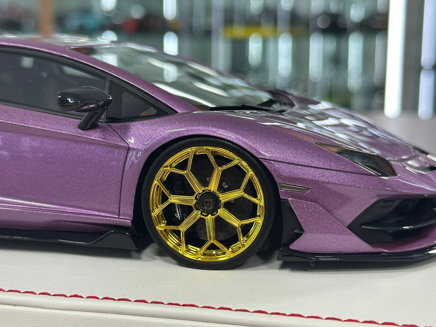 Davis & Giovanni Lamborghini Aventador SVJ – Purple (1:18 Resin, Limited to 3 pcs, Non-Opening)