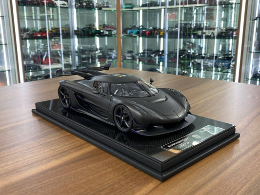 1/18 Resin FrontiArt Koenigsegg Jesko Naked Carbon Limited- 100 pcs