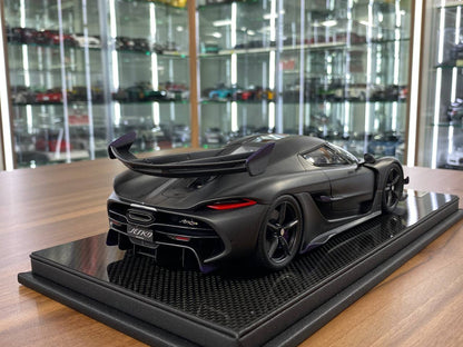 1/18 Resin FrontiArt Koenigsegg Jesko Naked Carbon Limited- 100 pcs