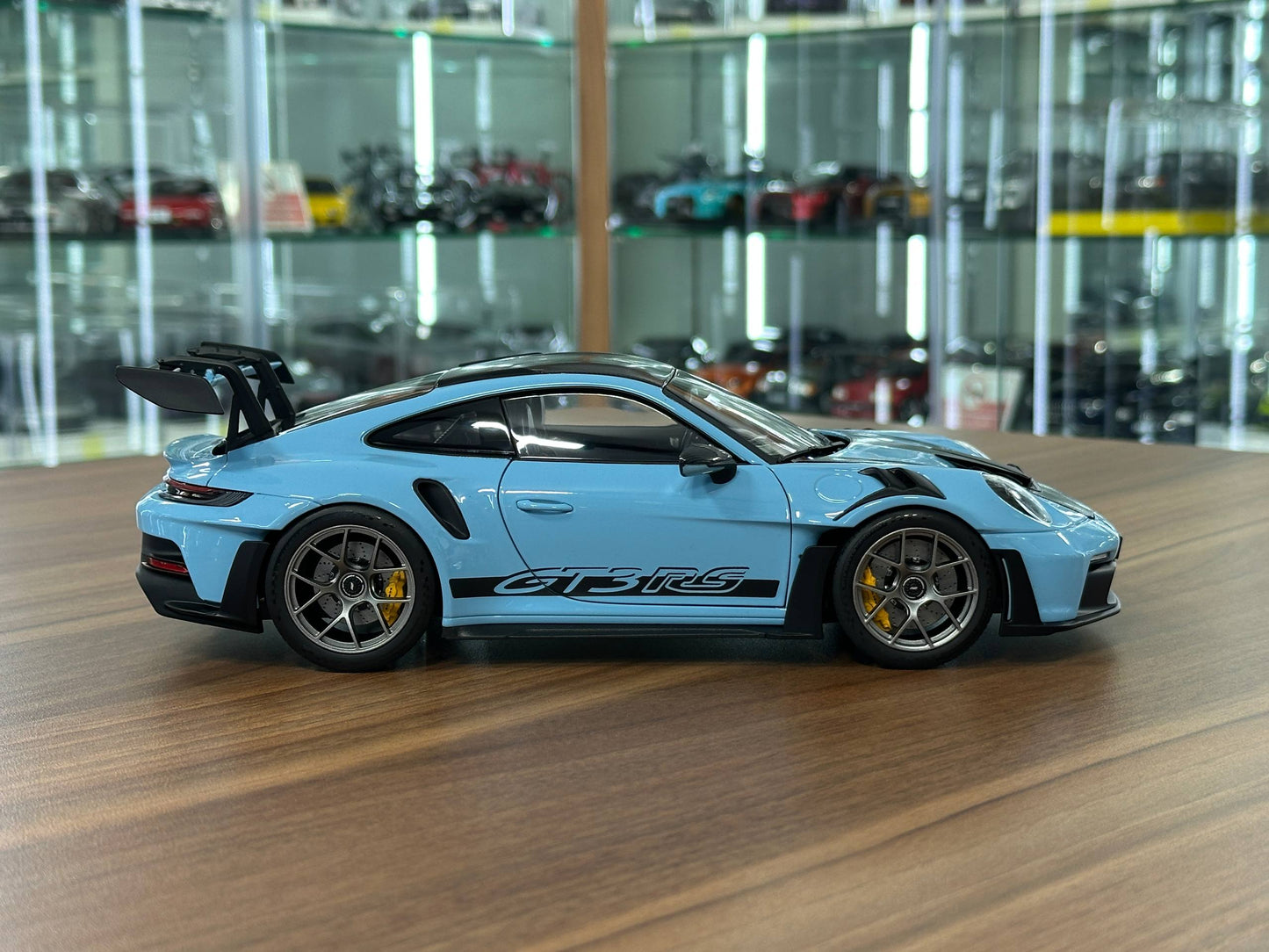 1/18 Metal Diecast Norev Porsche 911 GT3 RS (2022) Weissach Package – Gulf Blue
